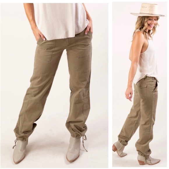 Casual Chic Canvas Cargo Pants - Picture 3 of 9